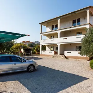  Apartman With A Parking Space Kornic, Krk - 5306 Horvátország